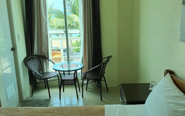 S-E Hotel and Residence