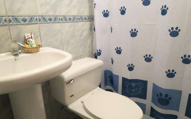 Adelas Hostal