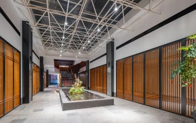 Landison Yiman Hotel