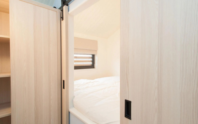 Comfortable Lodge With Hammock, Near the Beach