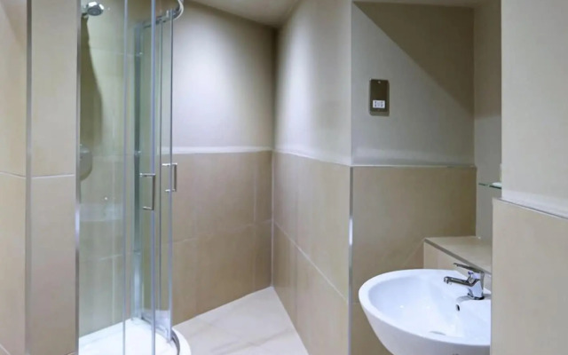 Palmerston Suites