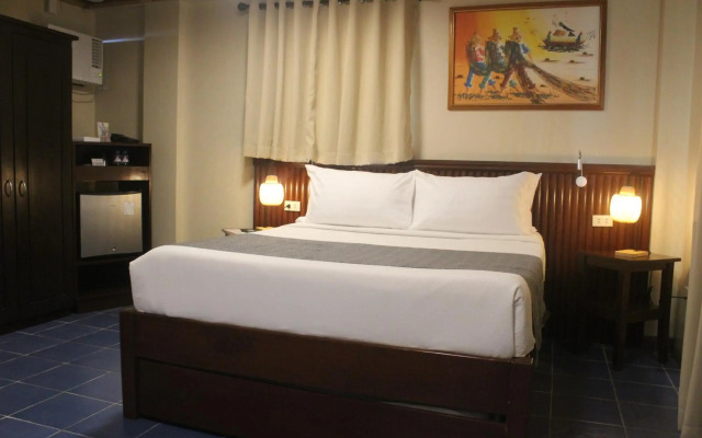P and M Final Option Hotel