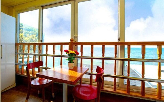 Daebudo Bluey Pension