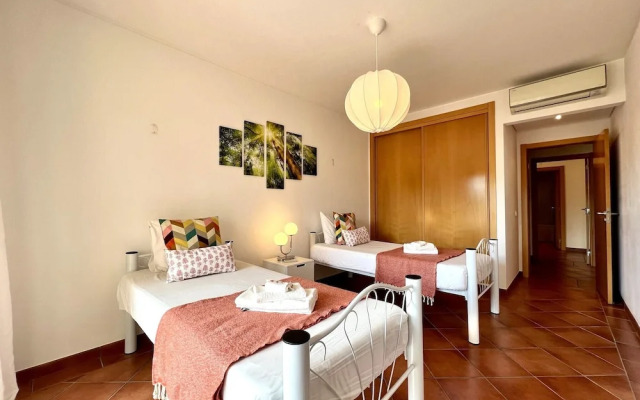 Albufeira Experience With Pool by Homing