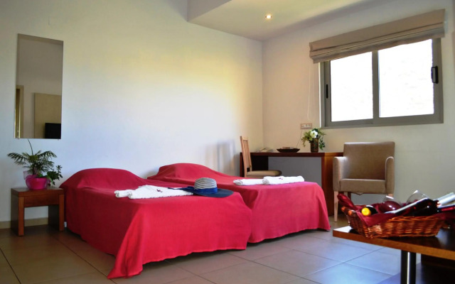 Matala Bay Hotel & Apartments