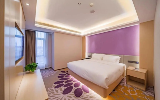 Huashuyi Hotel (Shanghai Jinshan City Beach Branch)