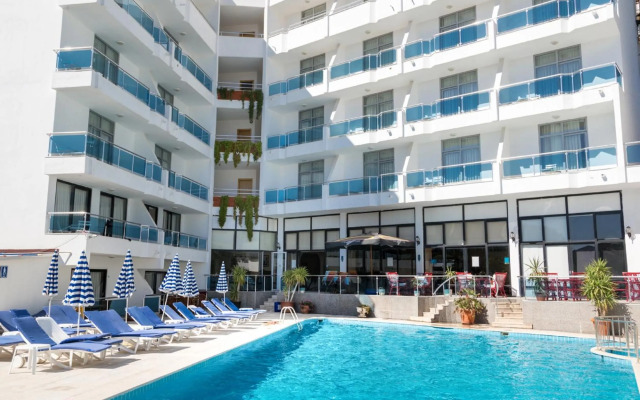 Ponz Boutique Hotel