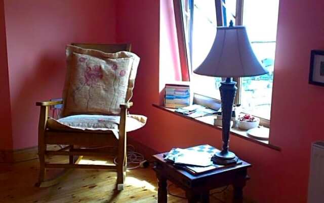 Ethan House B&B