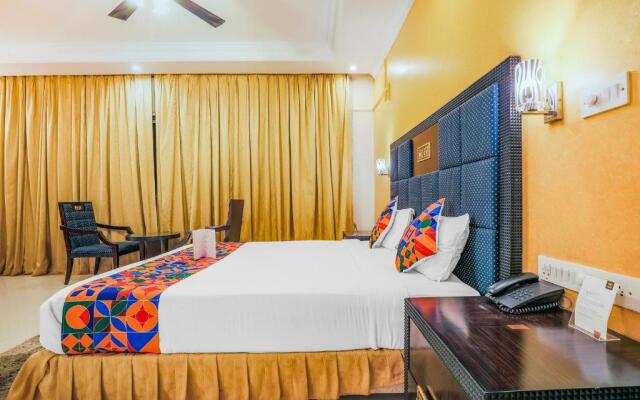 FabHotel Royal Mirage With Pool & GYM, Candolim Beach