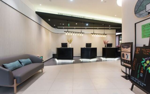 CJIA Apartment (Shenzhen Bao'an Fanshen Subway Station)