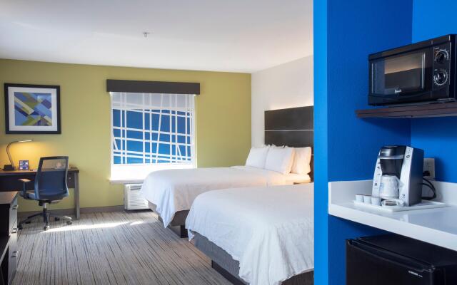 Holiday Inn Express Hotel & Suites Chester by IHG
