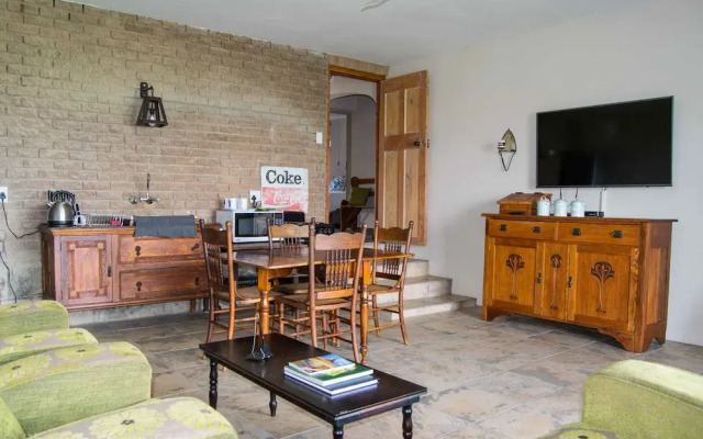 The Fat Mulberry Guesthouse