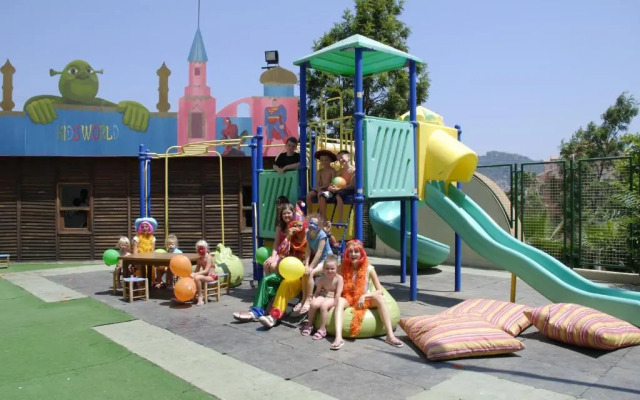 Club Cettia Resort