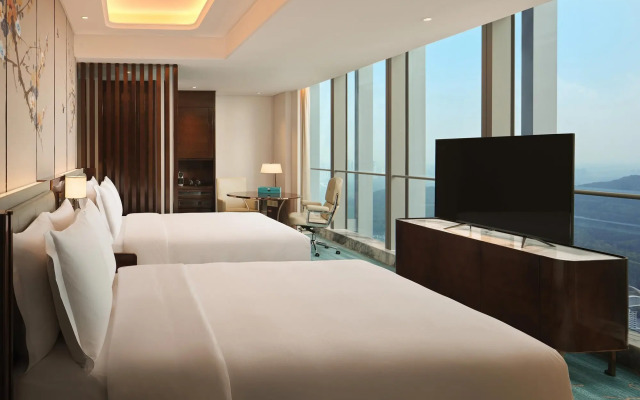 Na Lotus Hotel, a Luxury Collection Hotel, Nanning