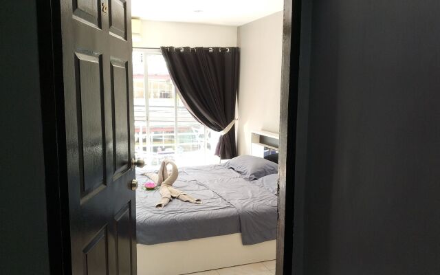 Desire Guesthouse Patong