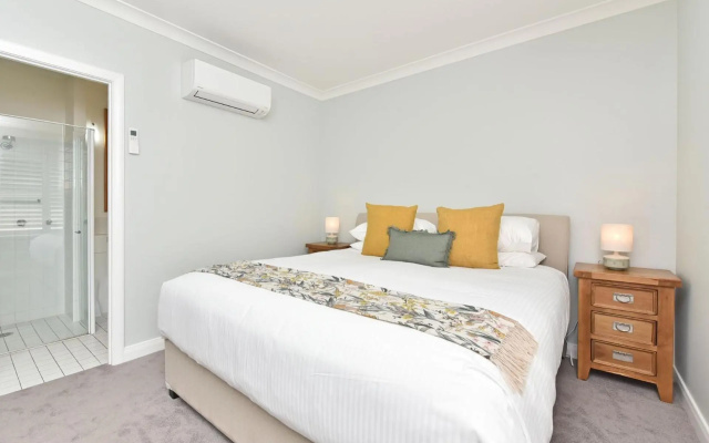 Villa Executive 2br 508 Pinot Grigio Resort Villa – Guest Rooms – Pokolbin