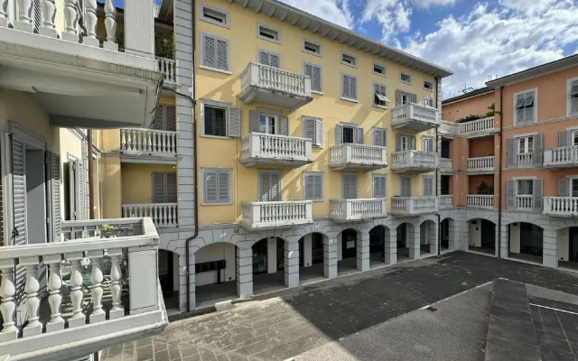 Beautiful Bright Flat With 2 Balconies