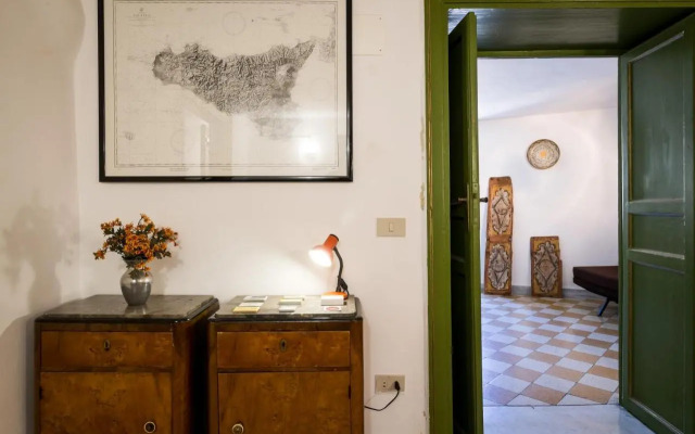 Surplus Charming Apartment