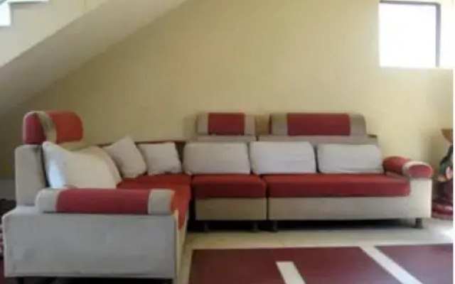 Hotel Deepak