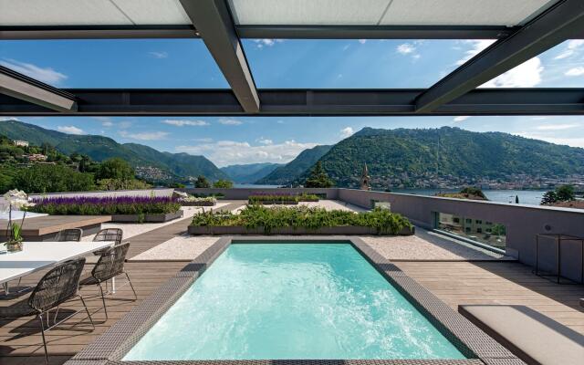 Hilton Lake Como