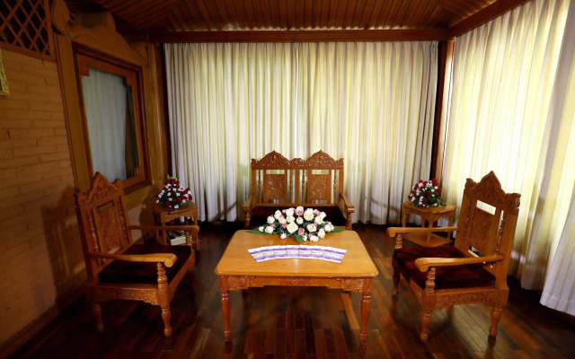KMA Kaytumadi Hotel