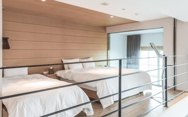 F HOTEL Yeongdeungpo