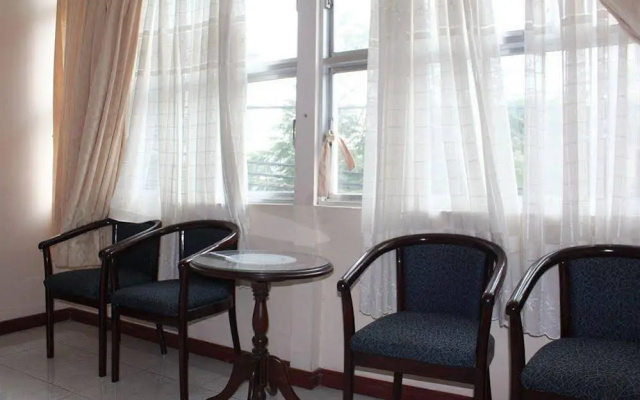 Happy Room ApartHotel
