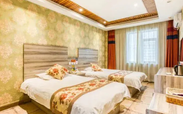 iju Chain Hotel (Yingkou Bus Station Branch)