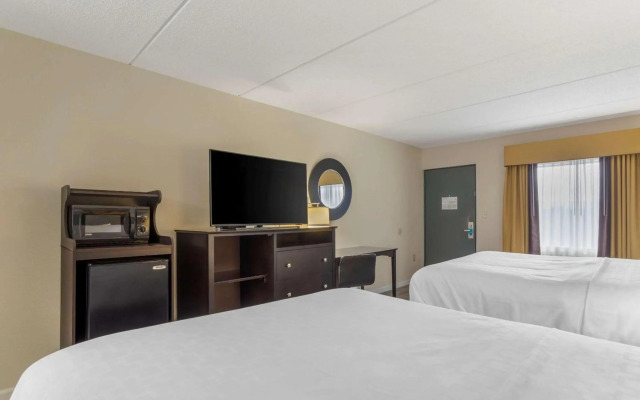 Clarion Pointe Kimball