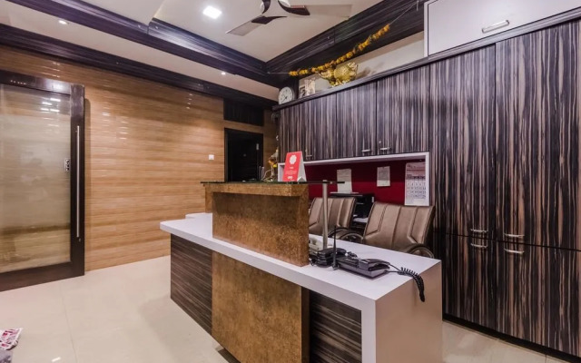 OYO 6371 Hotel Abrol