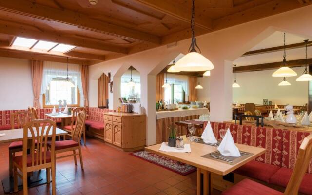 Hotel Alpenfrieden