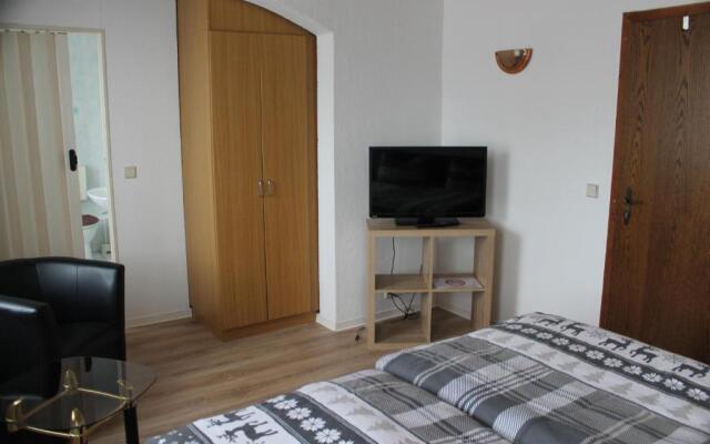 Gasthof & Pension Zum Saalestrand