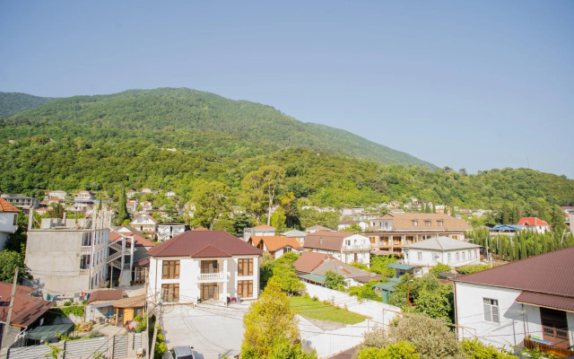 Aschamta hotel (Ashamta)
