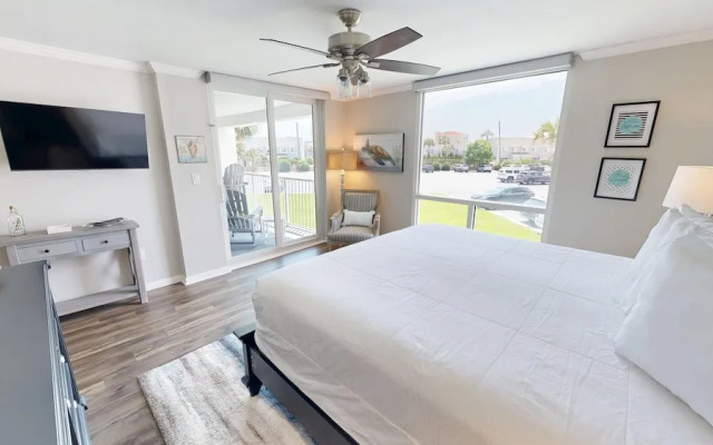 Shoreline Towers 3025 2 Bedroom Condo