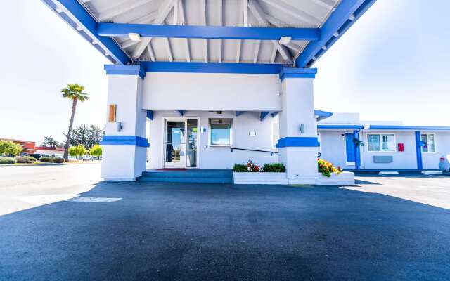 SureStay Hotel by Best Western Seaside Monterey