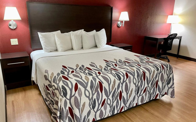 Red Roof Inn Sandusky - Milan