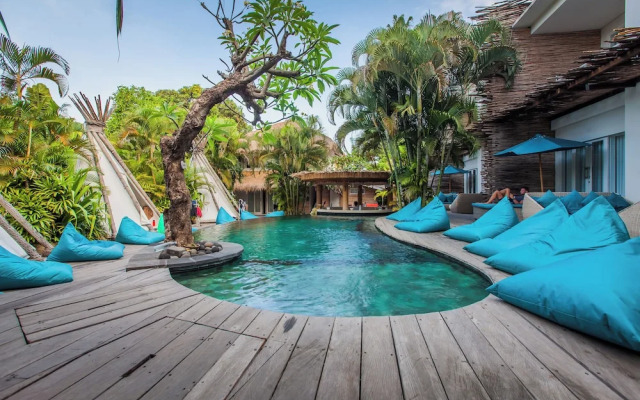 The Green Room Seminyak - Hostel