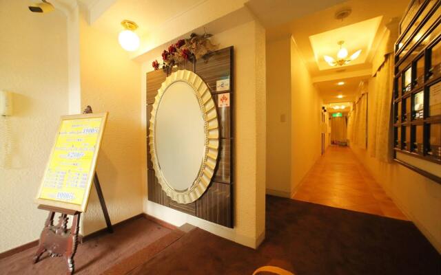 Hotel Olive Kyoto Yamashina - Adults Only