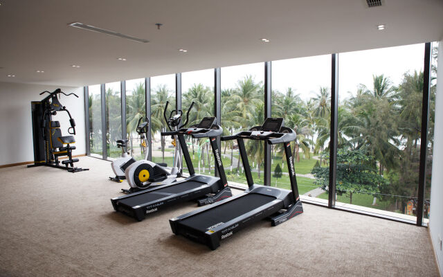 Starcity Hotel & Condotel Beachfront Nha Trang