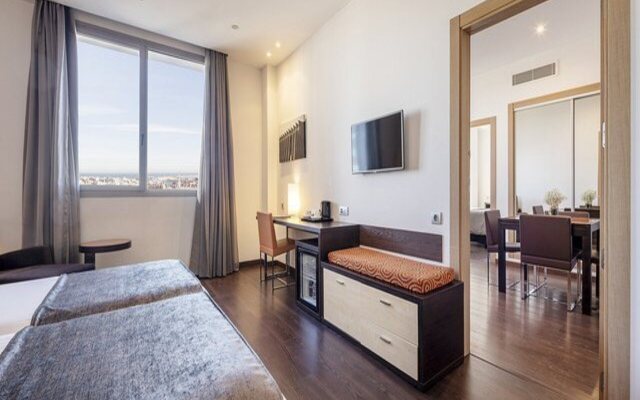 Hotel Ilunion Aqua 4