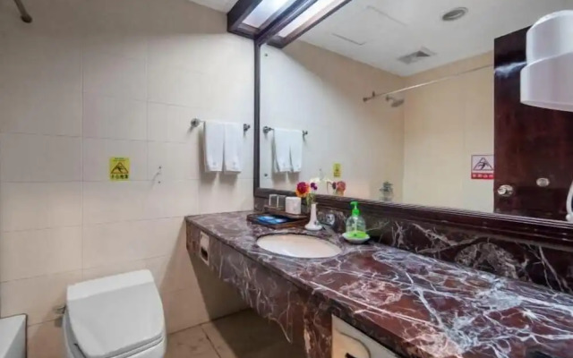 Pipaxi Hotel