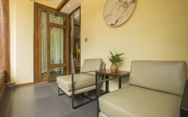 Cloud boutique Holiday Garden