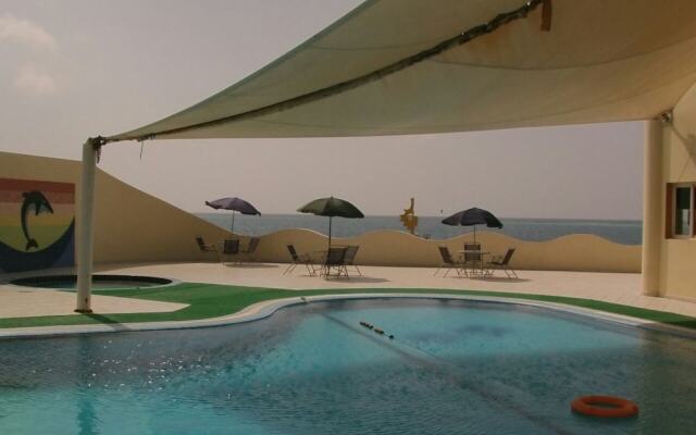 Yanbu Arac Resort - Families Only