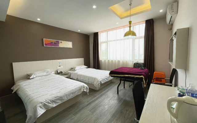 Moli Huakai Chain Hotel Huanggang Yuwang City