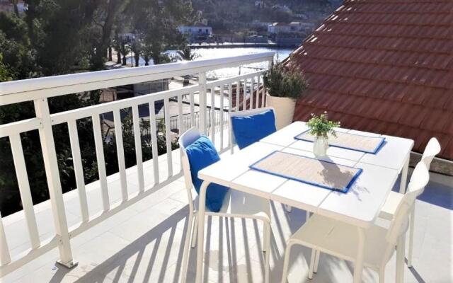 Apartment Linda1 - 20m from the sea