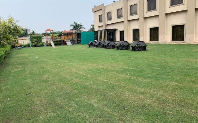 Mohan Vilaas Hotel and Resort