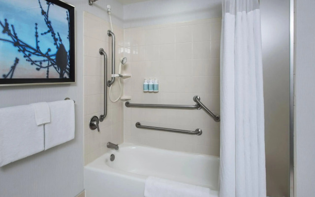 Courtyard by Marriott Gaithersburg Washingtonian Center