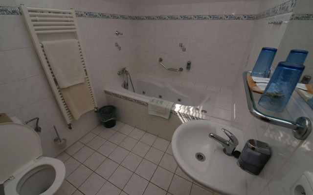 Holiday Hotel Macocha