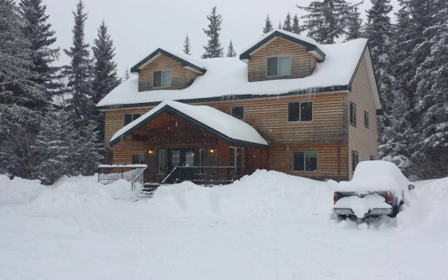 Twin Peaks Lodge and RV Park