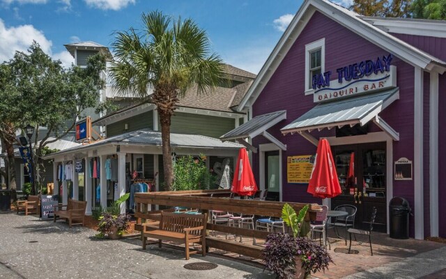 Sandestin Market Street